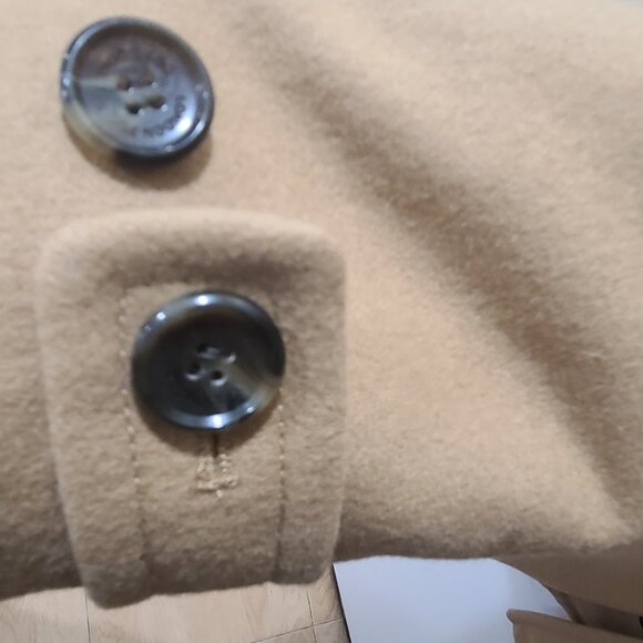 Camel-colored winter coat by London Fog - Picture 4 of 11